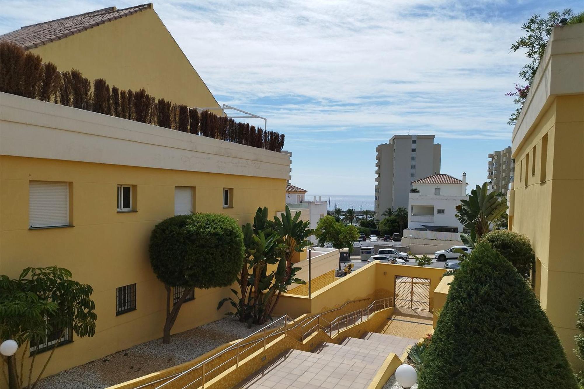 Апартаменты Puertosol 2 Эстепона Экстерьер фото